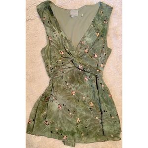 Tailor B.Moss Green Sleeveless Blouse Size Medium